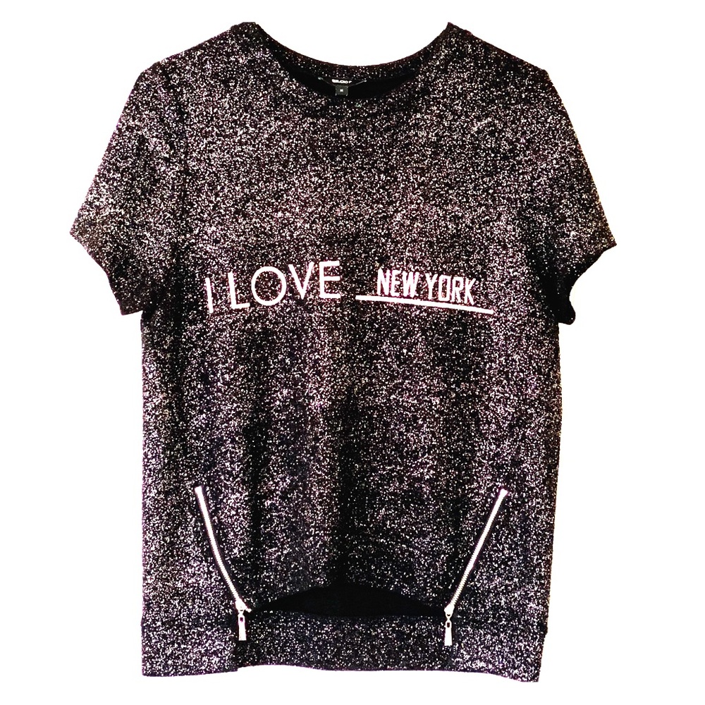 Studio F Tee